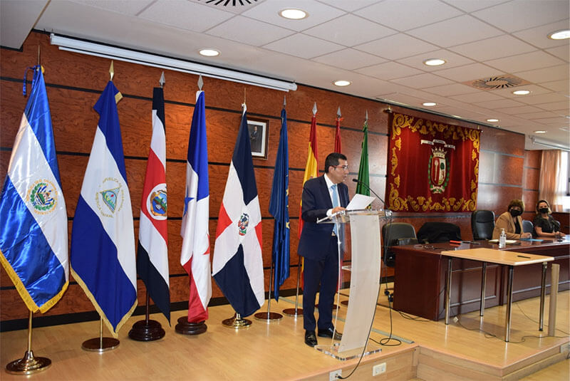 foro-embajadas-sica-universidad-autonoma-madrid